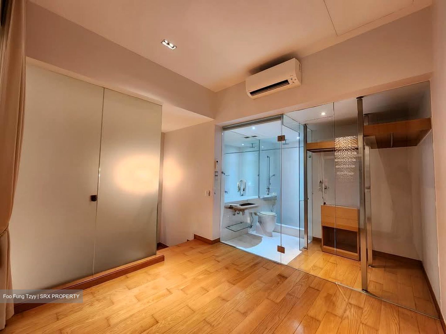 Icon (D2), Apartment #566603521